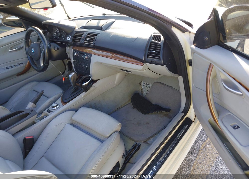2008 BMW 128I VIN: WBAUL73538VE88089