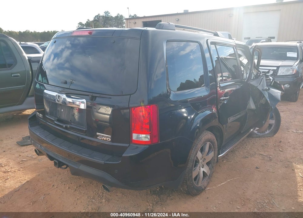 2014 HONDA PILOT TOURING VIN: 5FNYF4H96EB023111