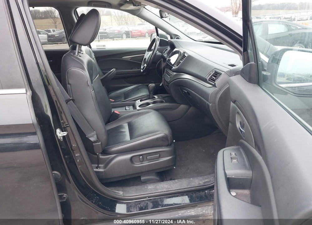 2019 HONDA PILOT EX-L VIN: 5FNYF6H58KB064781