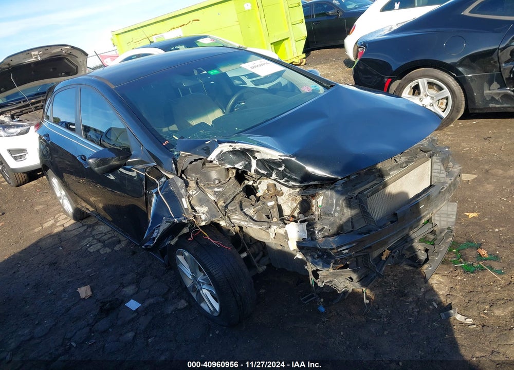 2015 HYUNDAI ELANTRA GT VIN: KMHD35LH4FU241189