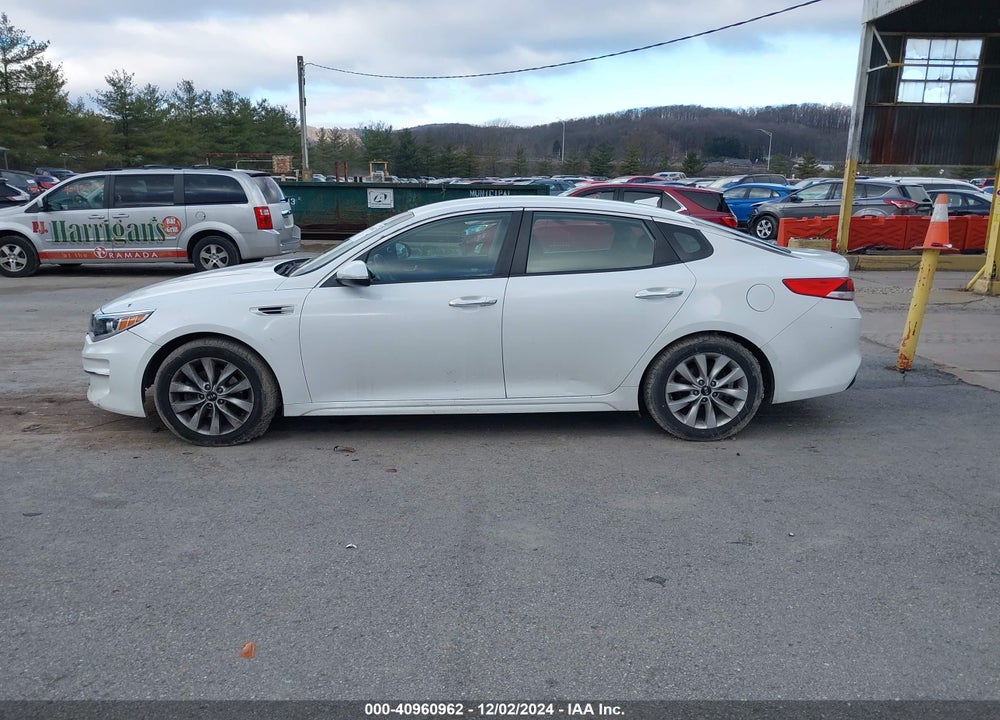 2016 KIA OPTIMA LX VIN: 5XXGT4L3XGG047709