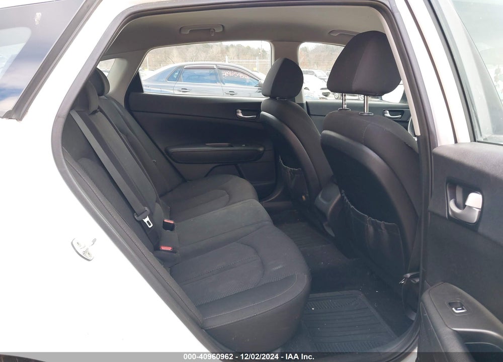2016 KIA OPTIMA LX VIN: 5XXGT4L3XGG047709