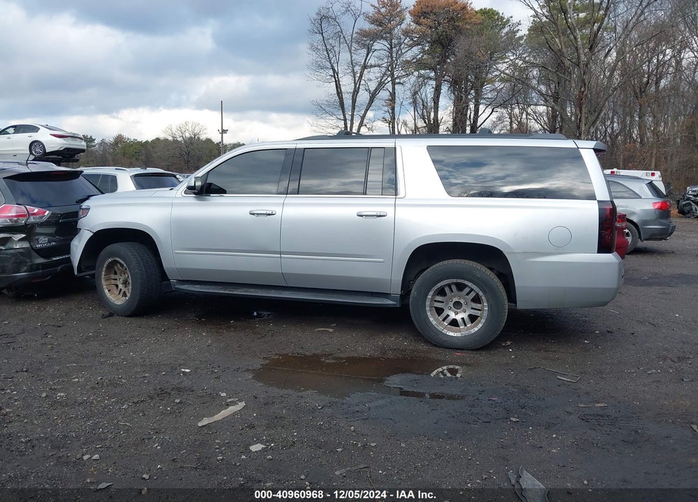 2017 CHEVROLET SUBURBAN LT VIN: 1GNSKHKC1HR342807