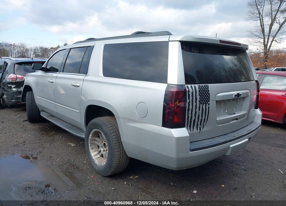 2017 CHEVROLET SUBURBAN LT VIN: 1GNSKHKC1HR342807