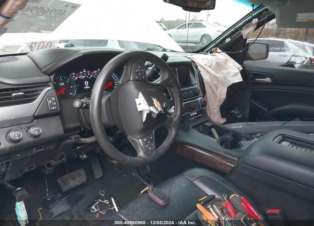 2017 CHEVROLET SUBURBAN LT VIN: 1GNSKHKC1HR342807