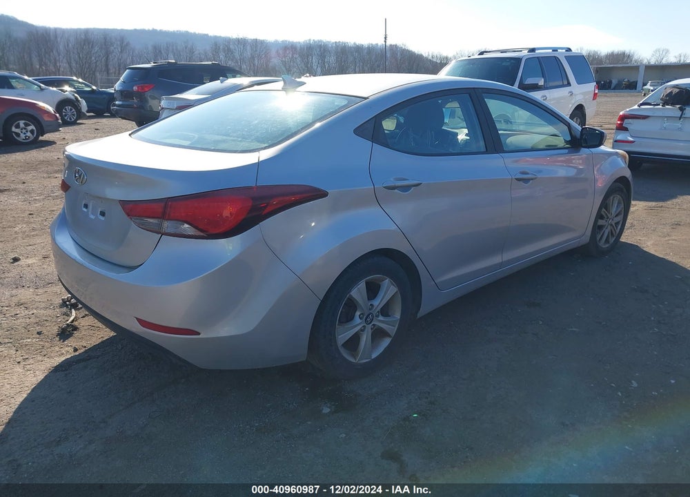 2014 HYUNDAI ELANTRA SE VIN: KMHDH4AEXEU081256