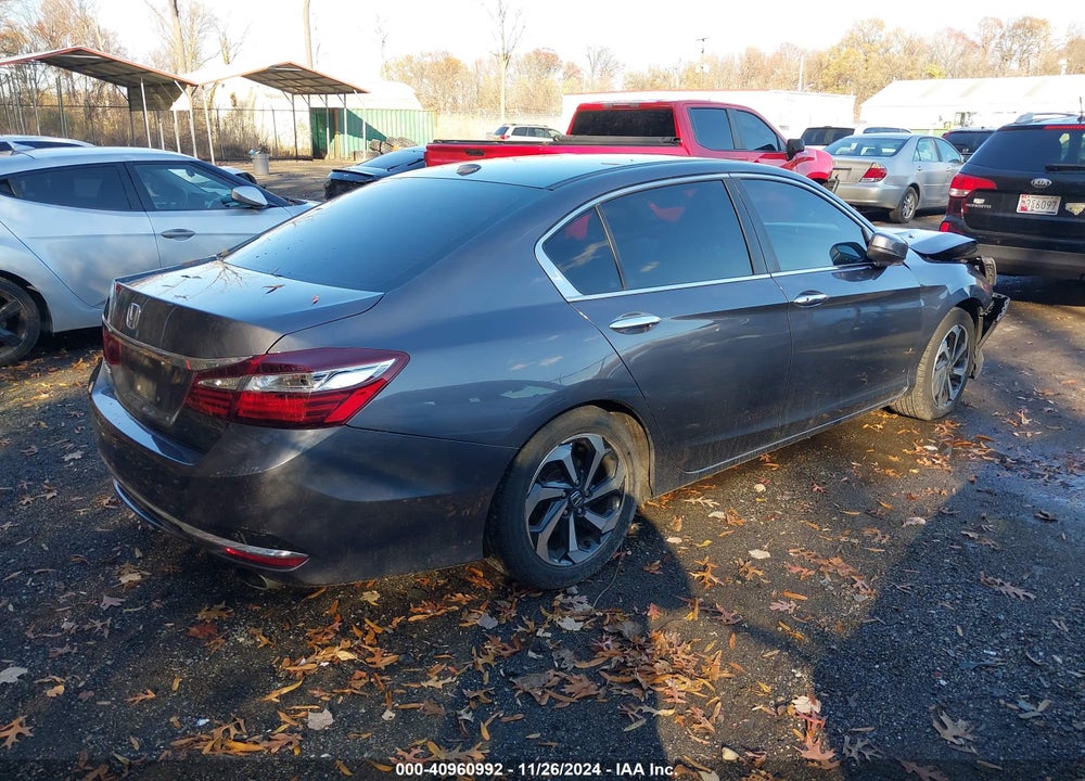 2017 HONDA ACCORD VIN: 1HGCR2F78HA220156