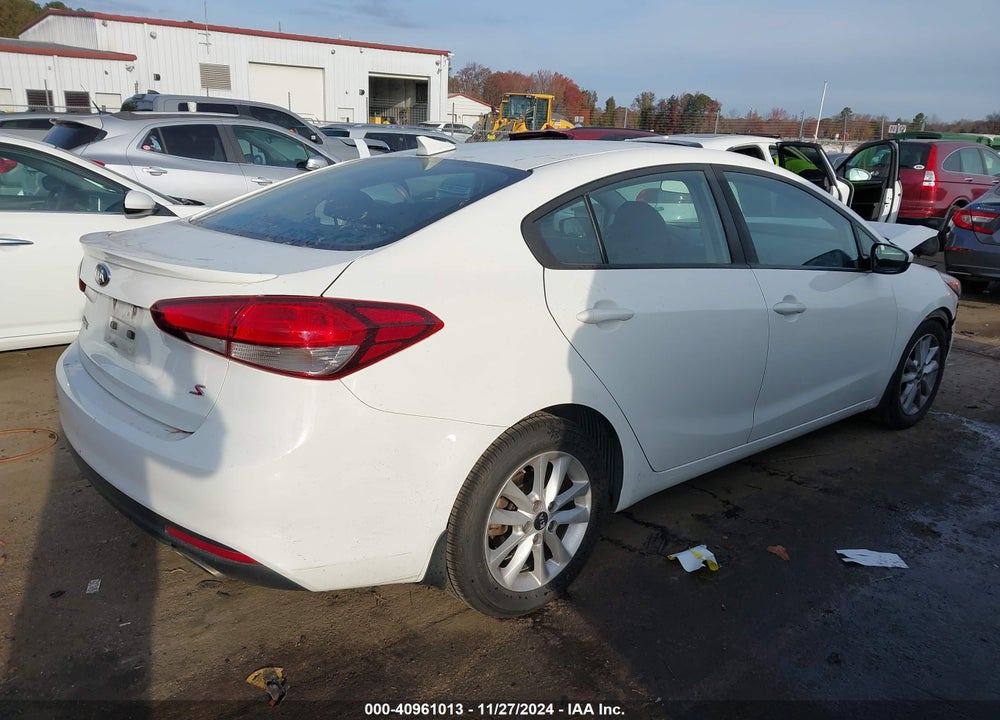 2017 KIA FORTE S VIN: 3KPFL4A7XHE096520