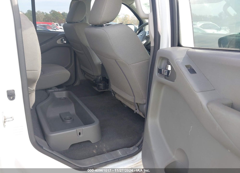 2019 NISSAN FRONTIER SV VIN: 1N6AD0ER6KN745810