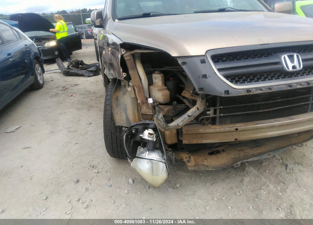 2003 HONDA PILOT EX-L VIN: 2HKYF187X3H607197