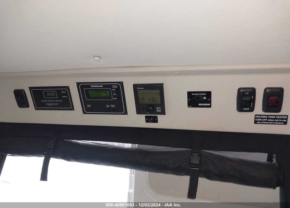 2023 WINNEBAGO WALK-IN VAN VIN: 3C6MRVJG2NE104771