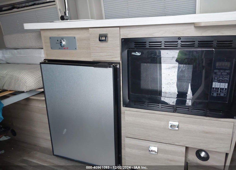 2023 WINNEBAGO WALK-IN VAN VIN: 3C6MRVJG2NE104771