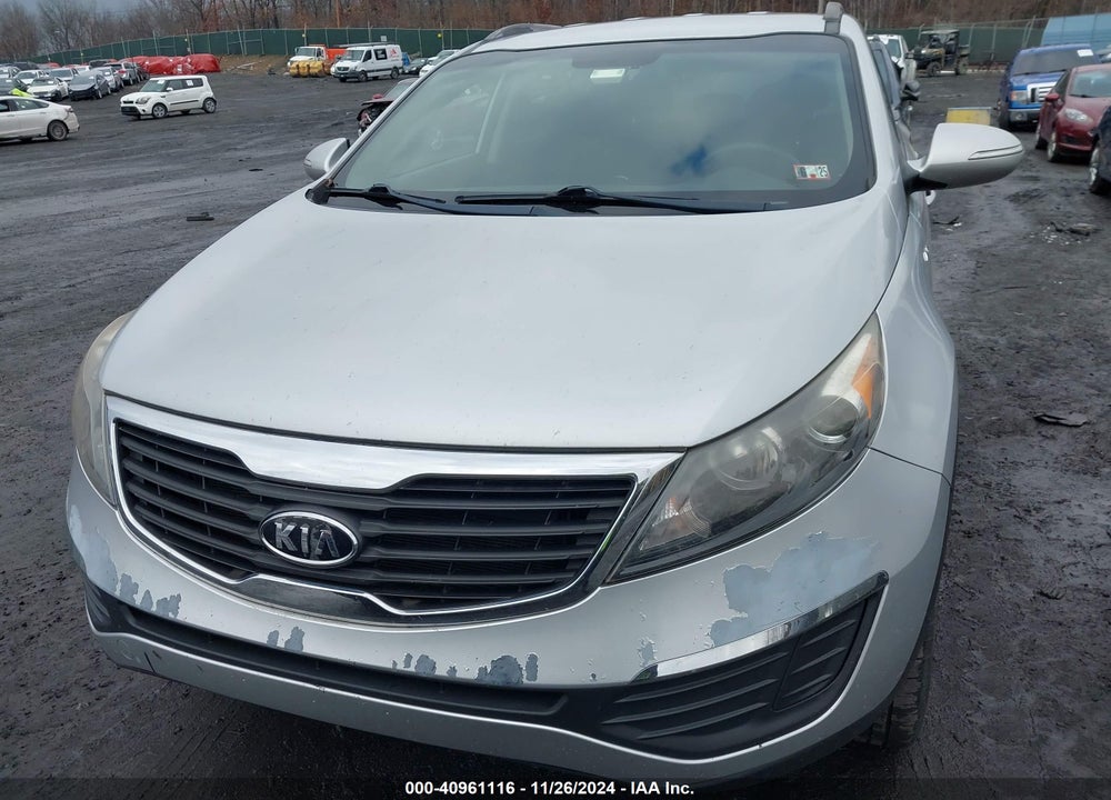 2011 KIA SPORTAGE LX VIN: KNDPBCA23B7074940