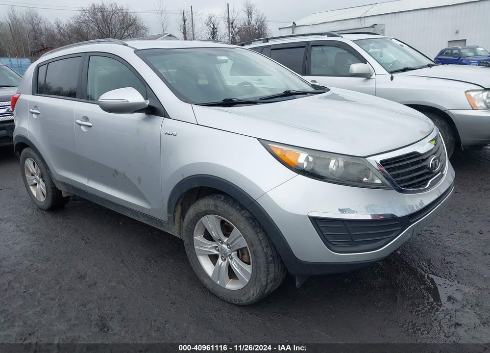 2011 KIA SPORTAGE LX VIN: KNDPBCA23B7074940