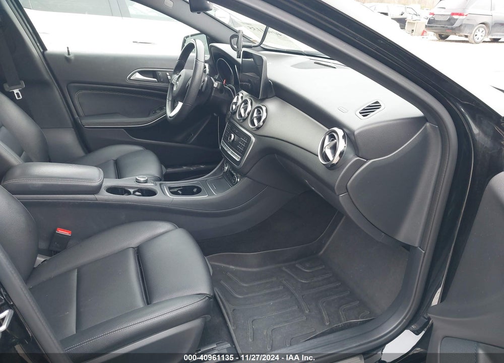 2020 MERCEDES-BENZ GLA 250 4MATIC VIN: WDCTG4GB4LJ657996