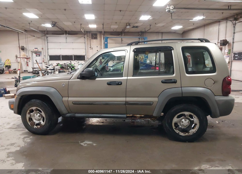 2007 JEEP LIBERTY SPORT VIN: 1J4GL48KX7W711080