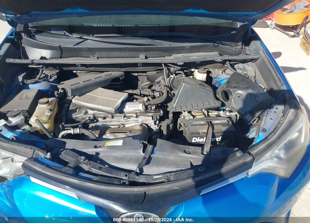2016 TOYOTA RAV4 XLE VIN: 2T3WFREV3GW241073