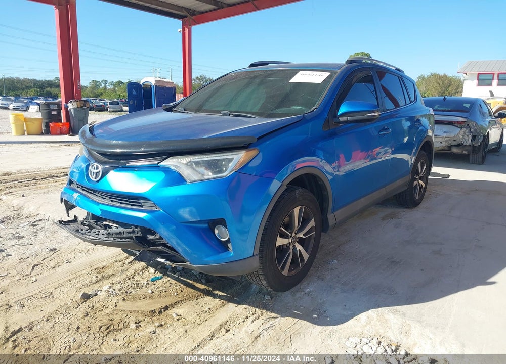 2016 TOYOTA RAV4 XLE VIN: 2T3WFREV3GW241073