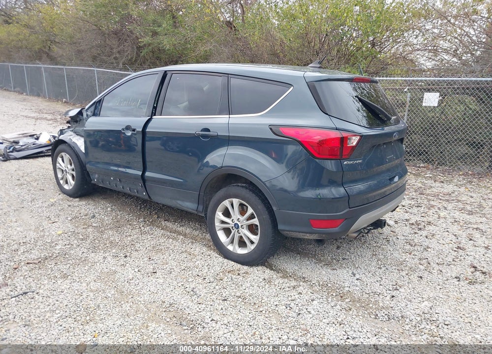 2019 FORD ESCAPE SE VIN: 1FMCU0GD9KUA96051
