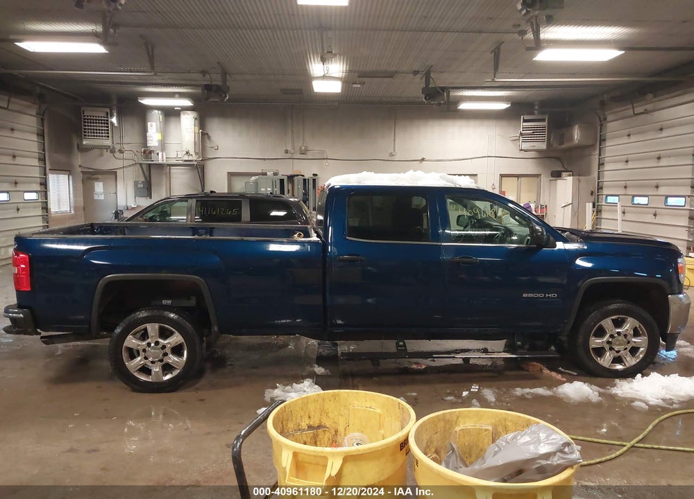 2015 GMC SIERRA 2500HD SLE VIN: 1GT12YEG1FF174670