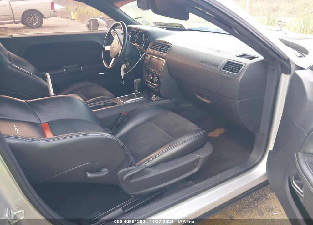2008 DODGE CHALLENGER VIN: 2B3LJ74W78H300936