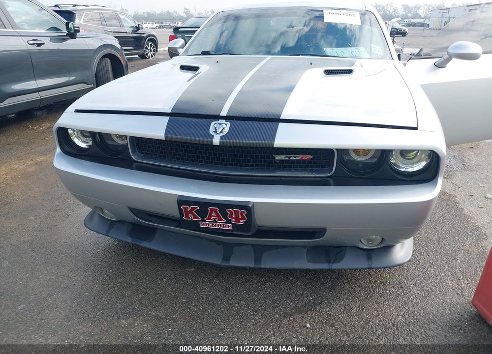 2008 DODGE CHALLENGER VIN: 2B3LJ74W78H300936