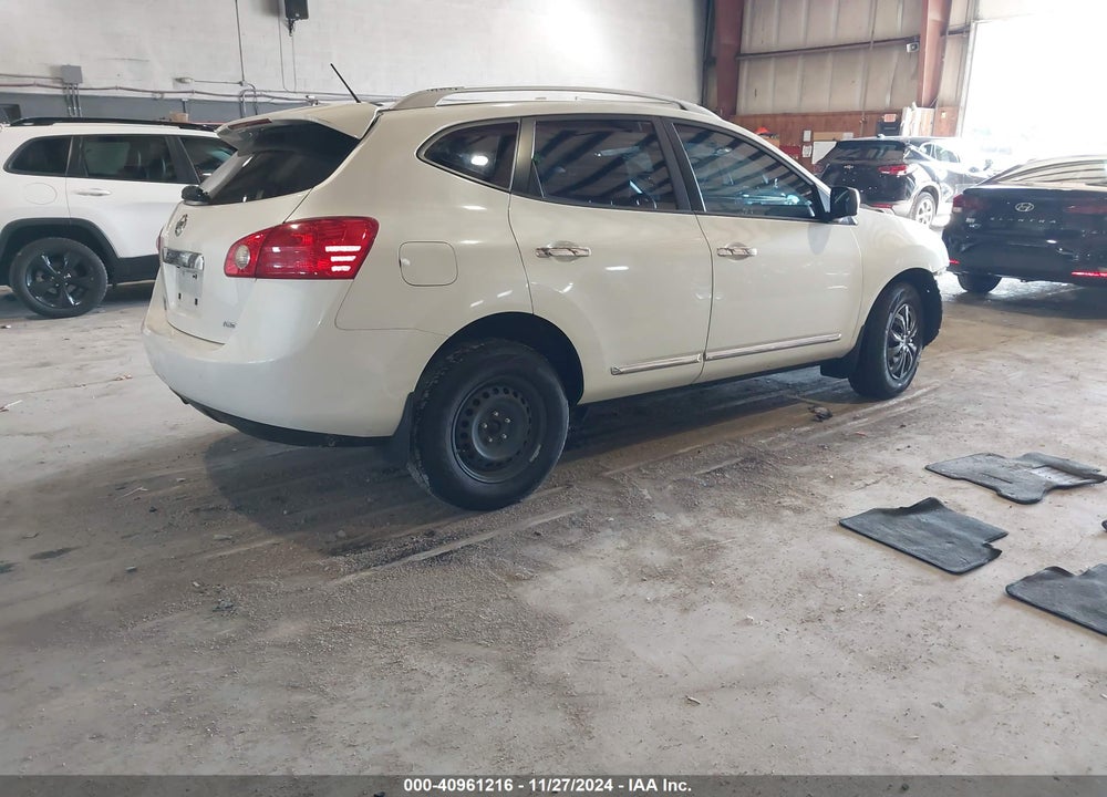2014 NISSAN ROGUE SELECT S VIN: JN8AS5MV9EW715336