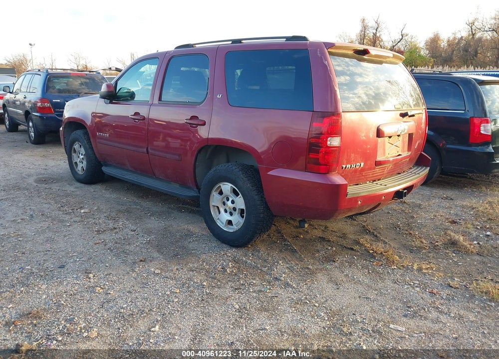 2007 CHEVROLET TAHOE LT VIN: 1GNFK13077J121884
