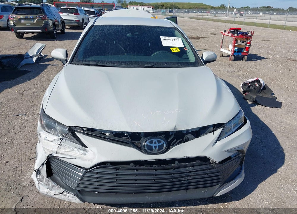 2022 TOYOTA CAMRY VIN: 4T1C11AK7NU008477