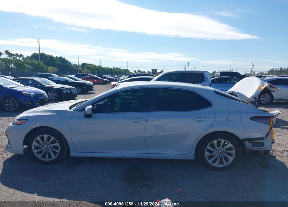 2022 TOYOTA CAMRY VIN: 4T1C11AK7NU008477