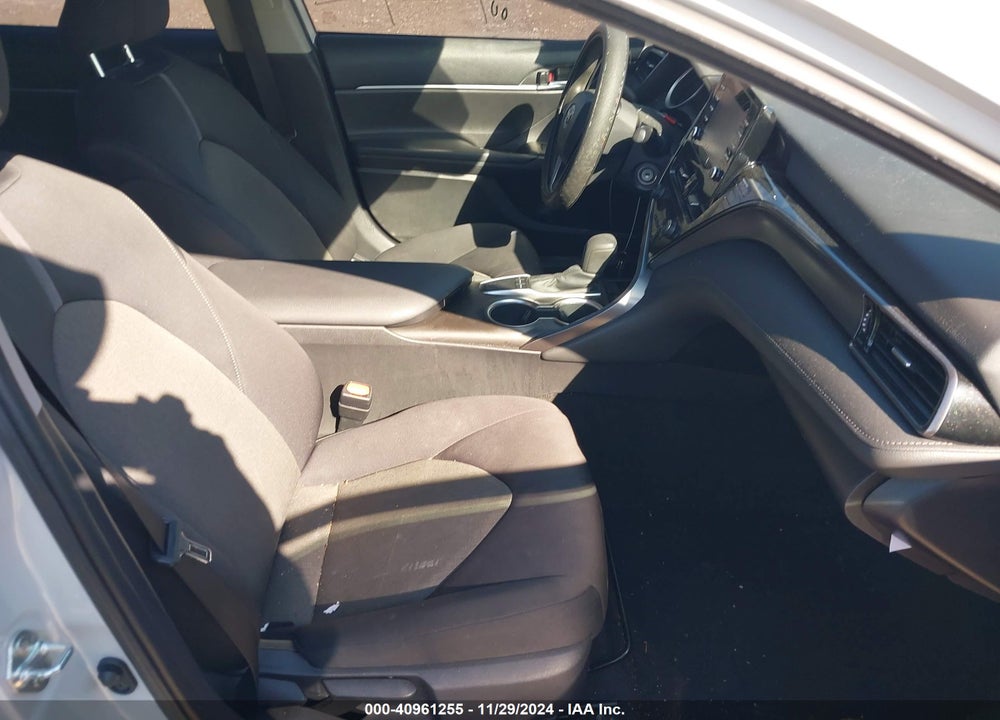 2022 TOYOTA CAMRY VIN: 4T1C11AK7NU008477