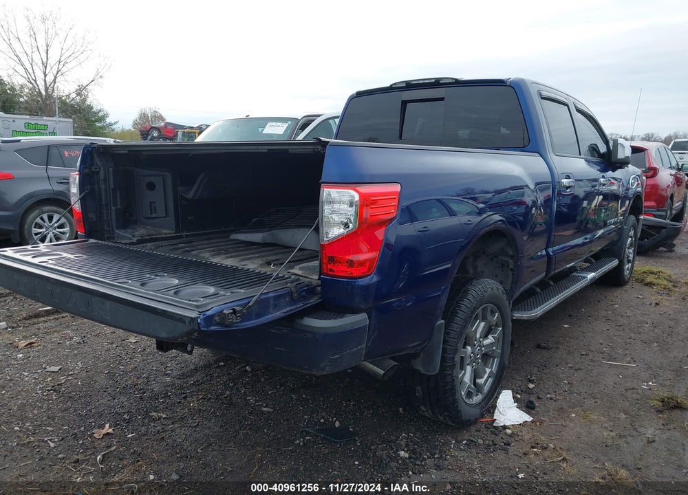 2017 NISSAN TITAN XD SL DIESEL VIN: 1N6BA1F45HN561537