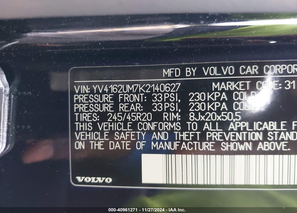 2019 VOLVO XC40 T5 R-DESIGN VIN: YV4162UM7K2140627