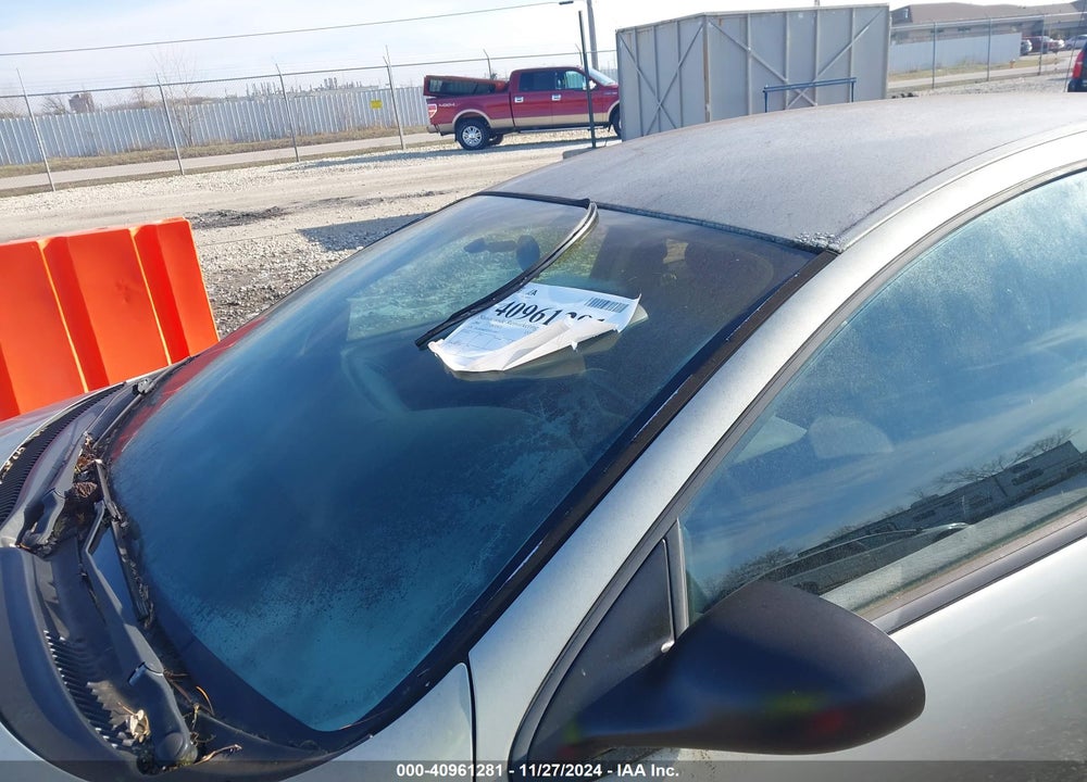 2000 DODGE INTREPID VIN: 2B3HD46R4YH316837