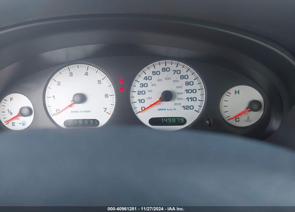2000 DODGE INTREPID VIN: 2B3HD46R4YH316837
