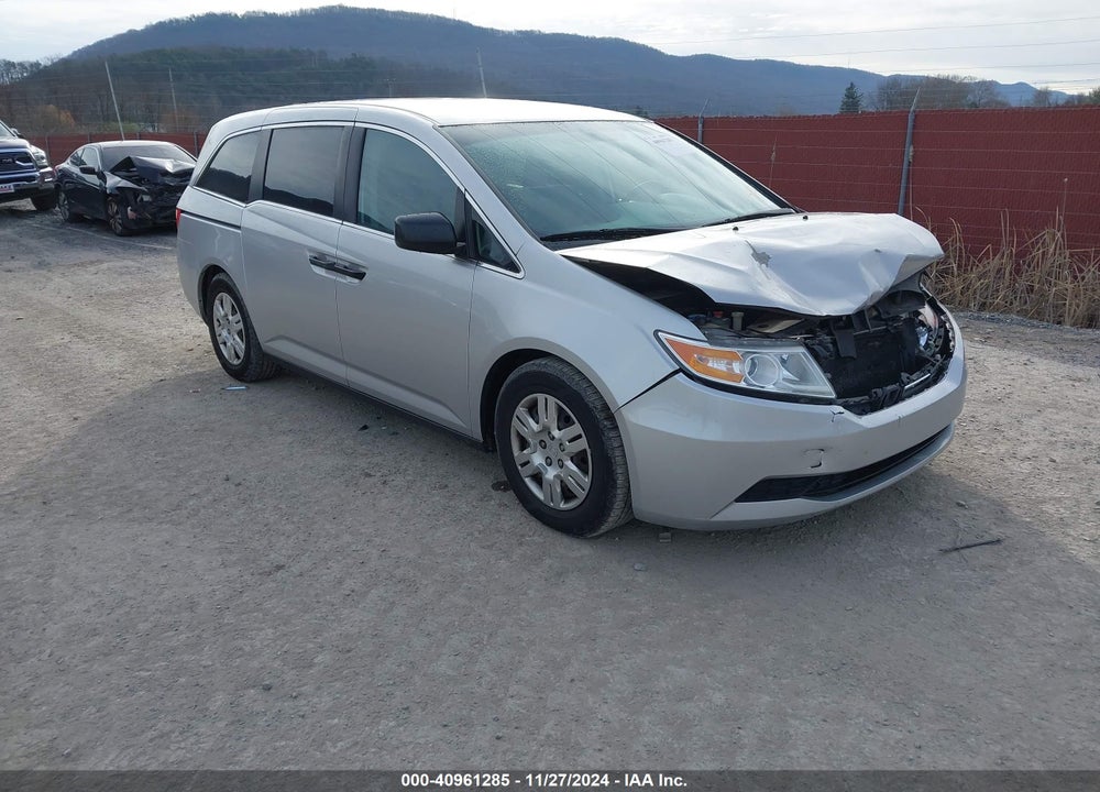 2012 HONDA ODYSSEY LX VIN: 5FNRL5H29CB117583