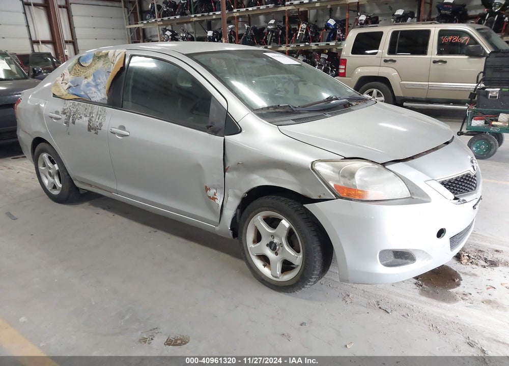 2010 TOYOTA YARIS VIN: JTDBT4K36A1359122