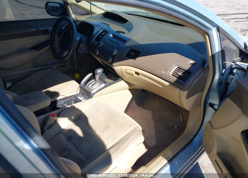2008 HONDA CIVIC VIN: JHMFA36248S007081