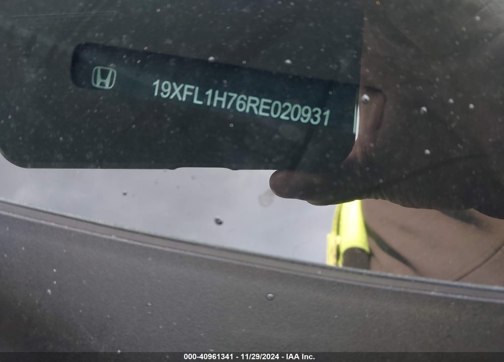 2024 HONDA CIVIC EX-L VIN: 19XFL1H76RE020931