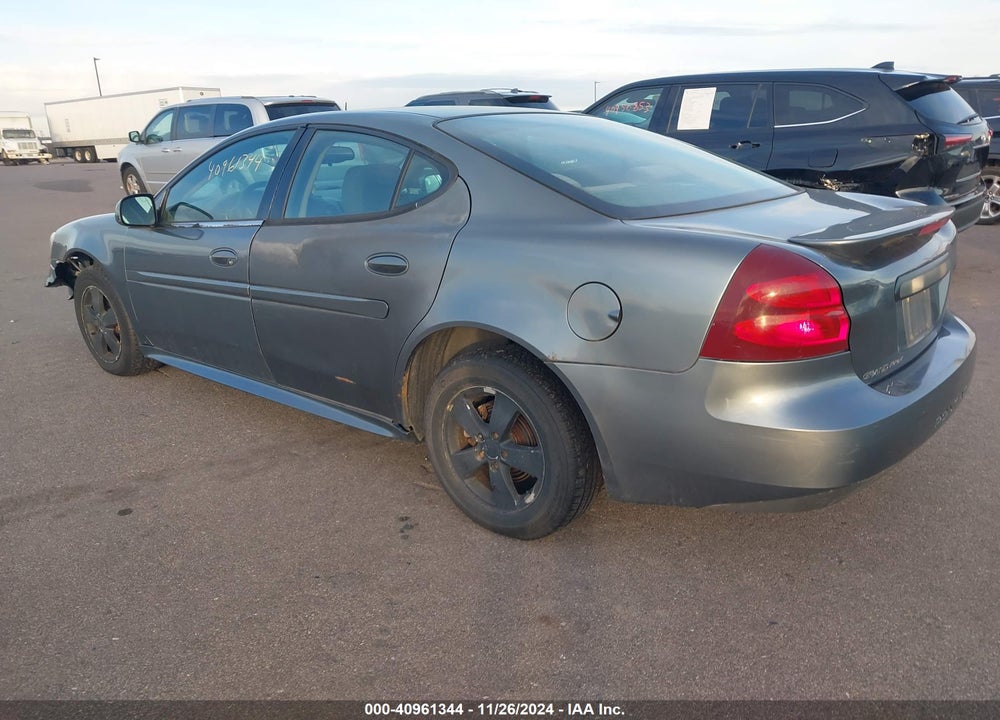 2005 PONTIAC GRAND PRIX VIN: 2G2WP522851302167