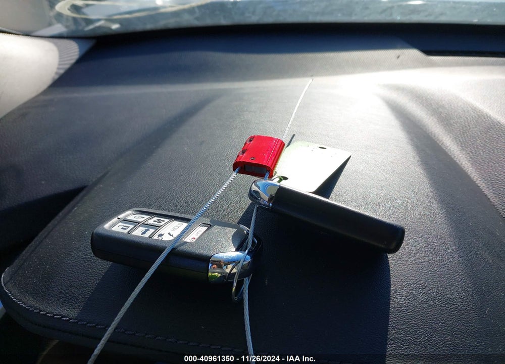 2021 HONDA CLARITY PLUG-IN HYBRID VIN: JHMZC5F16MC001166