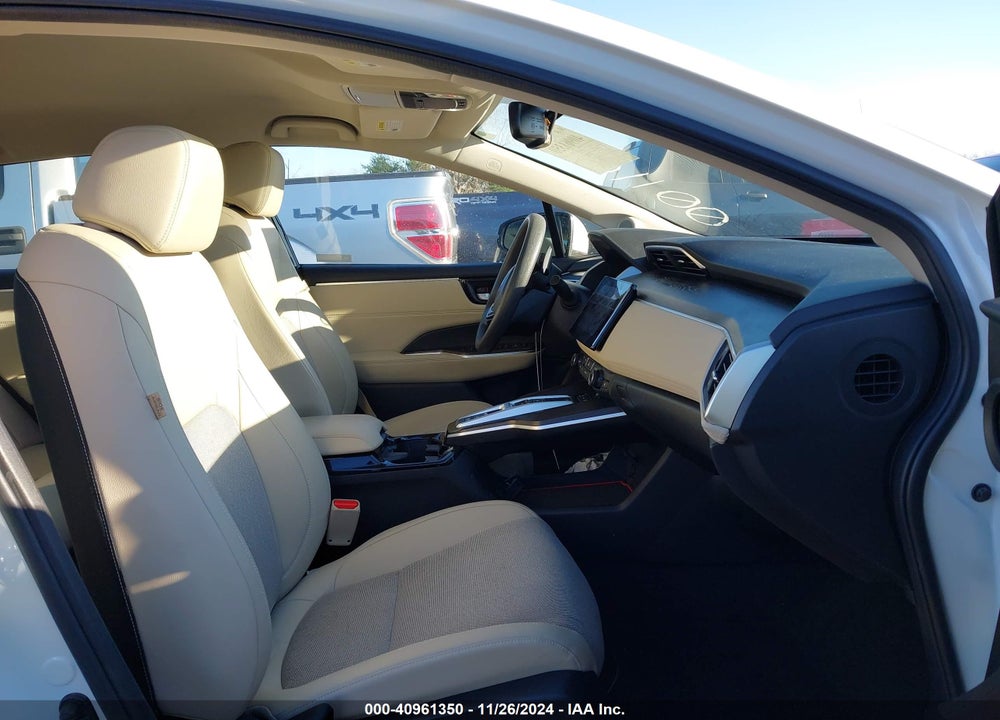2021 HONDA CLARITY PLUG-IN HYBRID VIN: JHMZC5F16MC001166