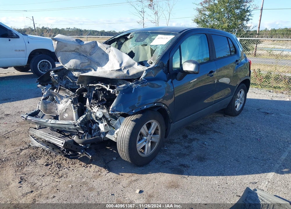2019 CHEVROLET TRAX LS VIN: 3GNCJKSB9KL209206