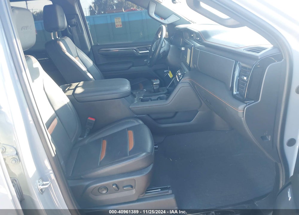 2024 GMC SIERRA 1500 VIN: 3GTUUEE88RG194335