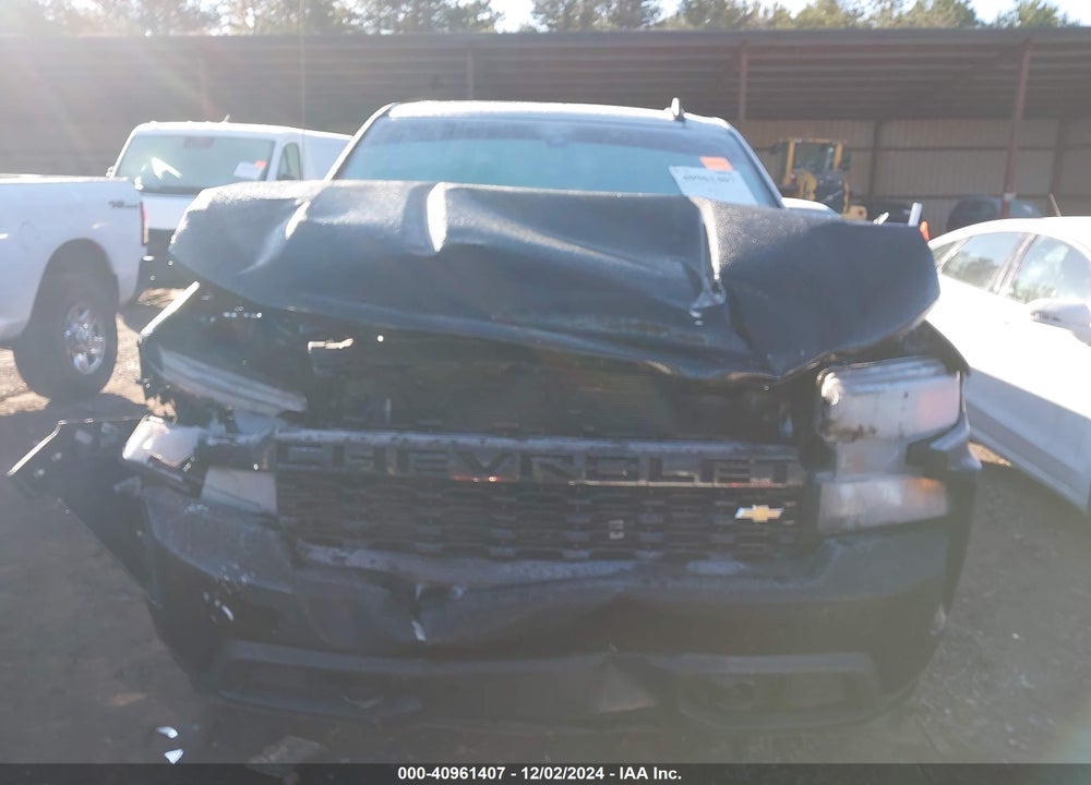 2021 CHEVROLET SILVERADO 1500 4WD SHORT BED CUSTOM VIN: 3GCPYBEK1MG229432