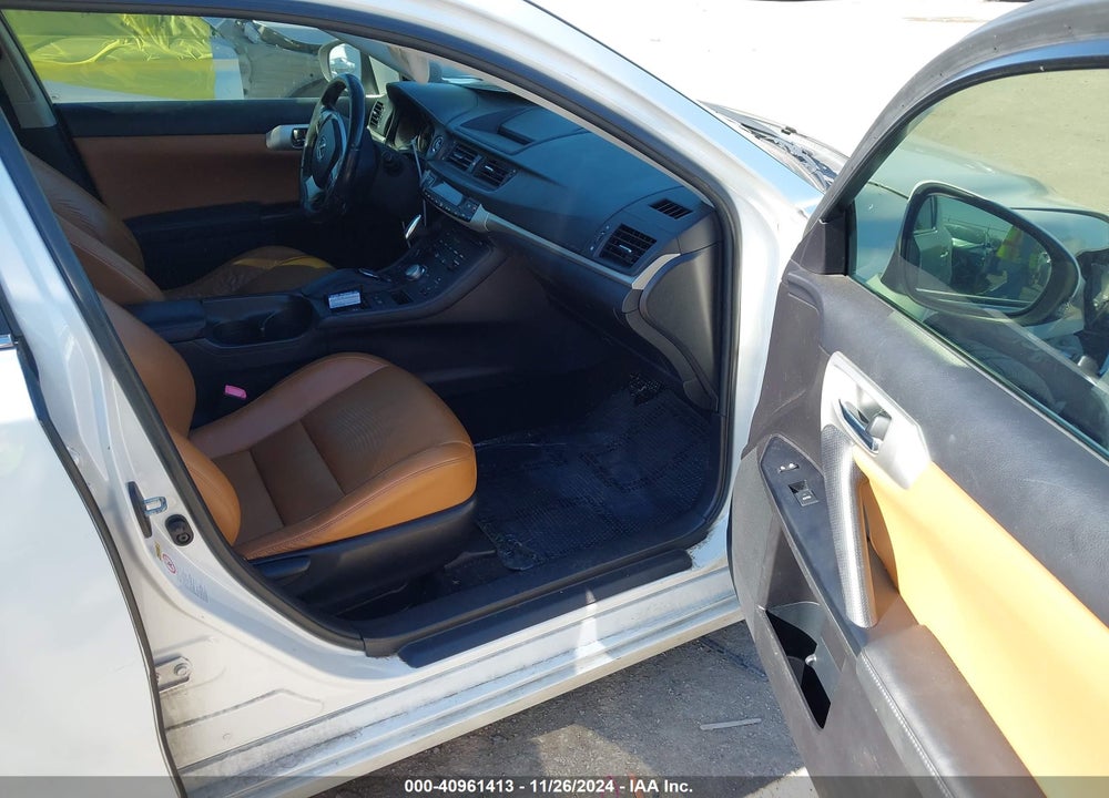 2012 LEXUS CT 200H PREMIUM VIN: JTHKD5BH0C2069744