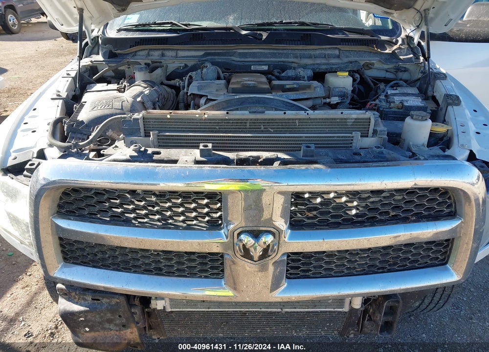 2018 RAM 2500 TRADESMAN 4X2 8' BOX VIN: 3C6UR4HL8JG340319
