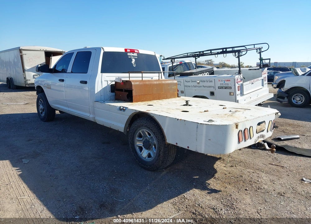 2018 RAM 2500 TRADESMAN 4X2 8' BOX VIN: 3C6UR4HL8JG340319