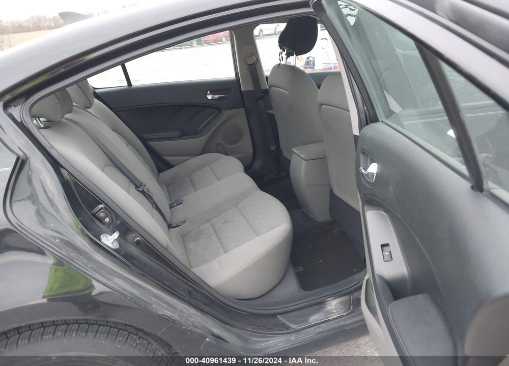 2014 KIA FORTE VIN: KNAFK4A64E5147511