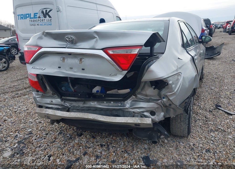2016 TOYOTA CAMRY LE VIN: 4T1BF1FK7GU555595
